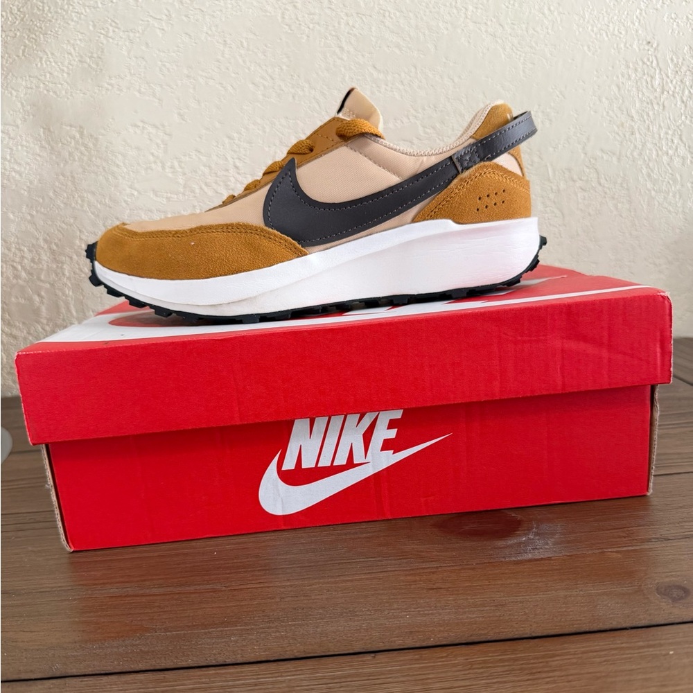 Nike Mustard and Black Sneakers